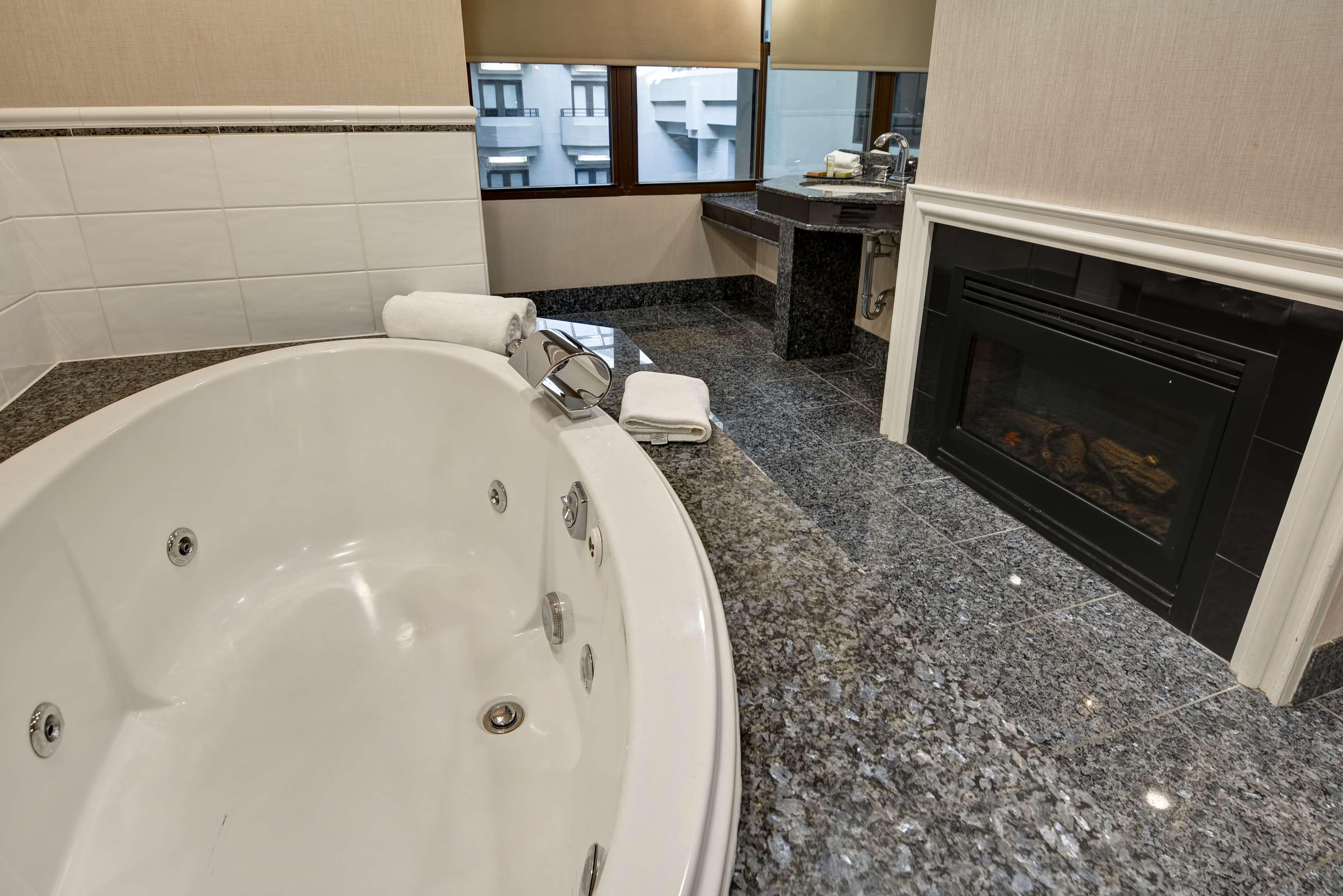 The Cincinnatian Curio Collection By Hilton Exteriör bild