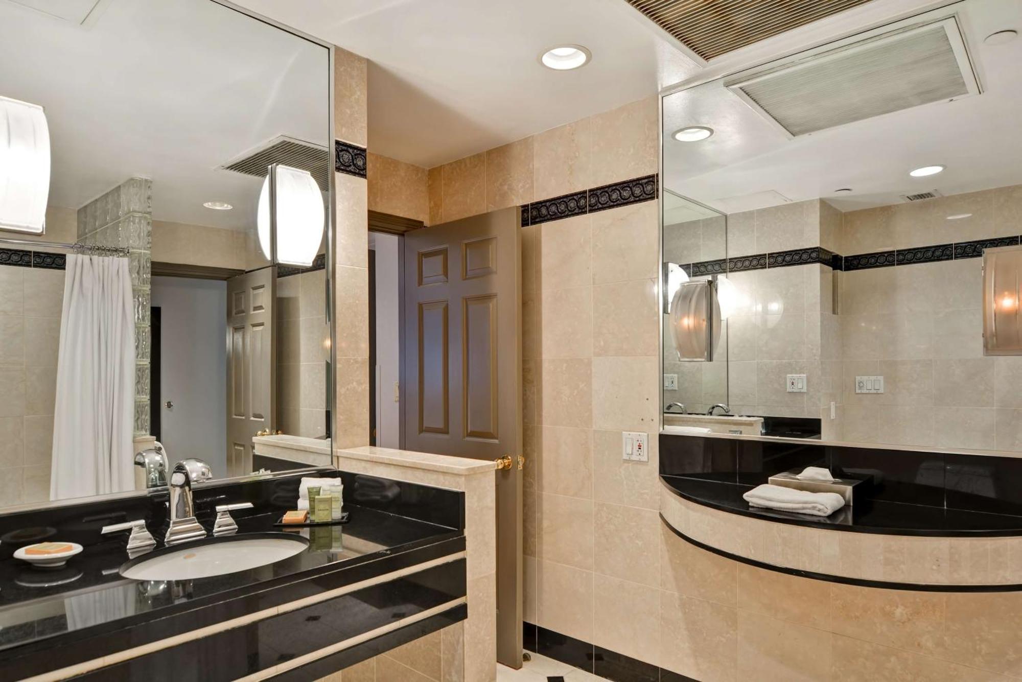 The Cincinnatian Curio Collection By Hilton Exteriör bild
